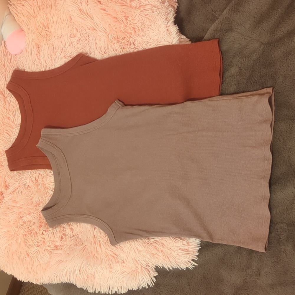 Set of 2 Target High Neck Tanks